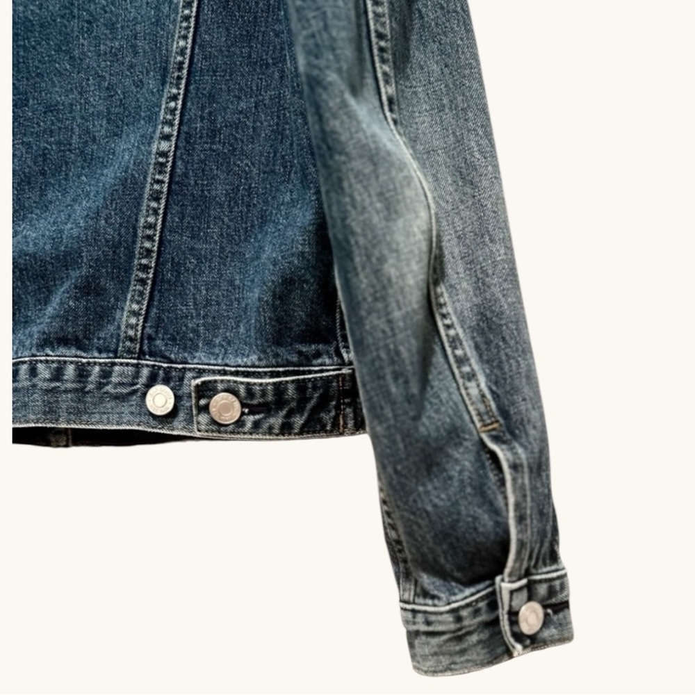 GAP Icon Denim Jacket ā Saddle Blue (Unisex-Friendly Fit) Sz Small - Picture 4 of 7